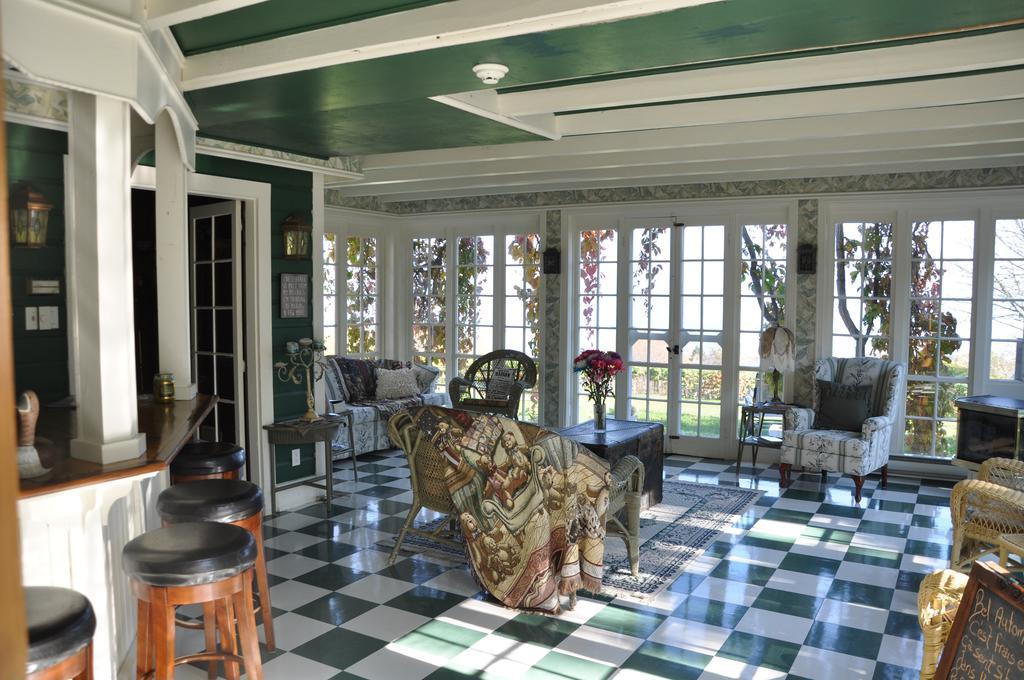 Auberge Sur La Cote Ла Мале Екстериор снимка