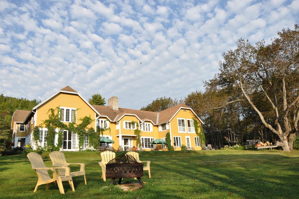 Auberge Sur La Cote Ла Мале Екстериор снимка